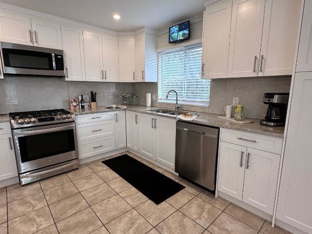 Listing Image 13