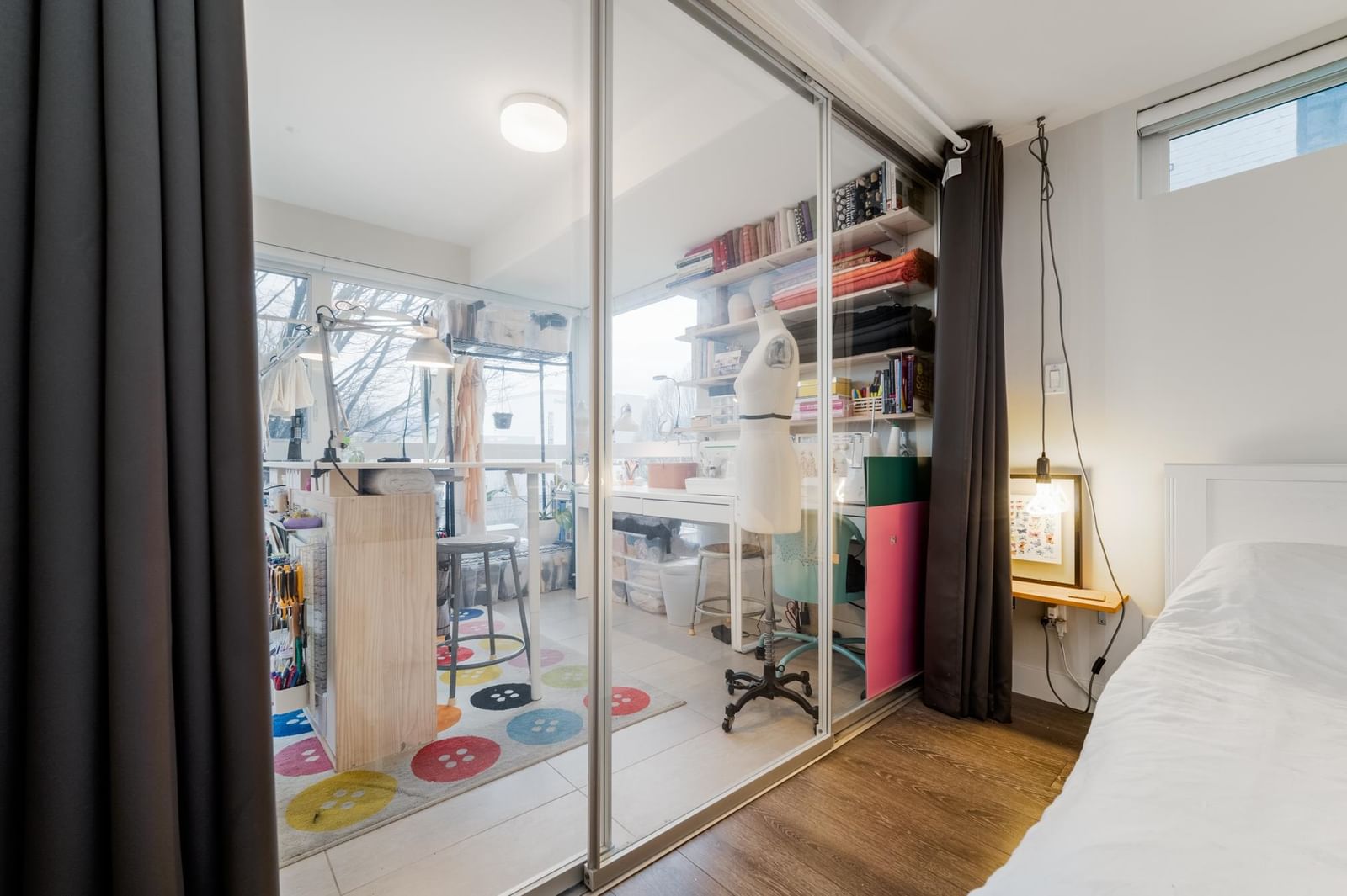 Listing Image 10