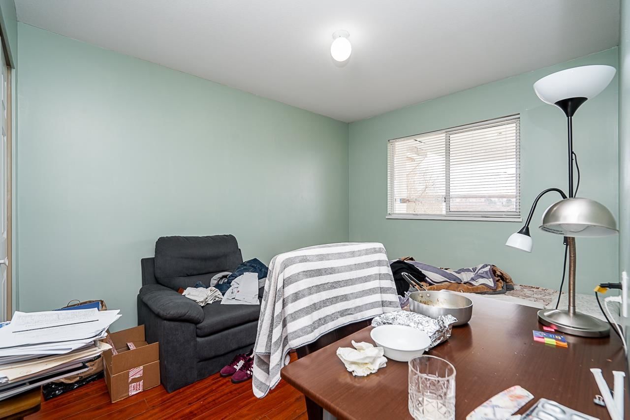 Listing Image 18