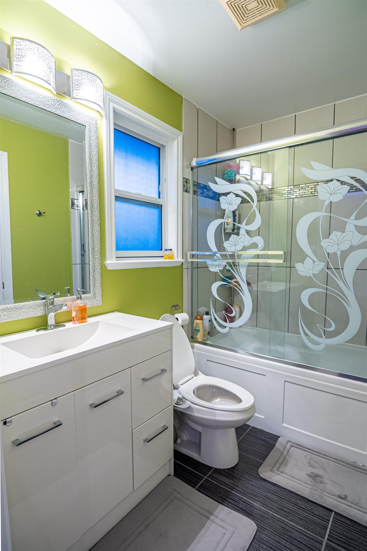 Listing Image 33