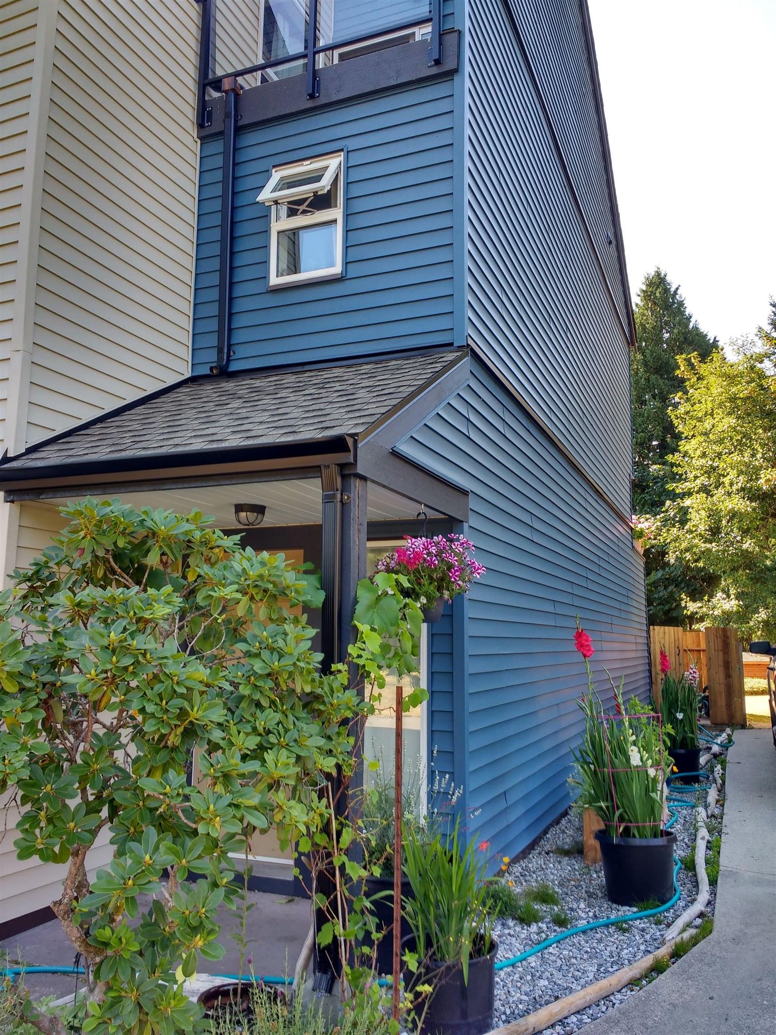 Listing Image 33