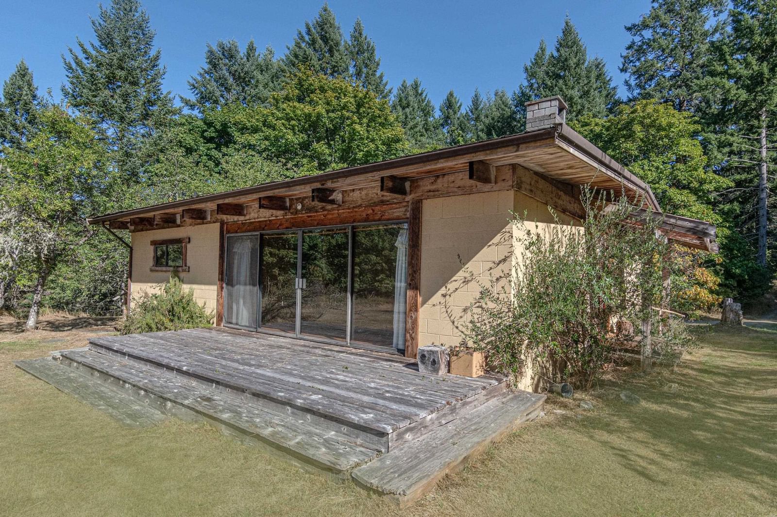 Listing Image 5