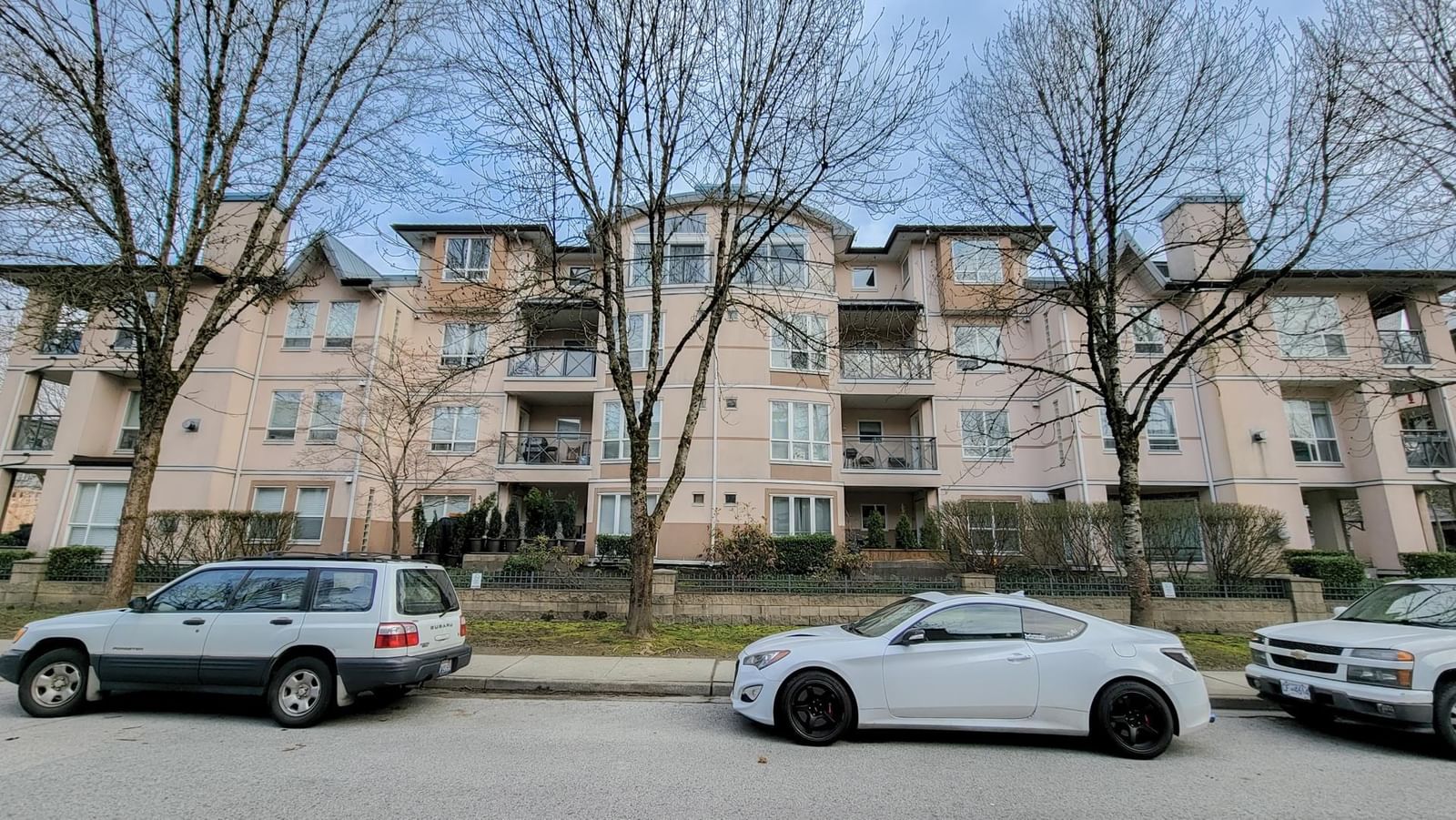 Listing Image 22