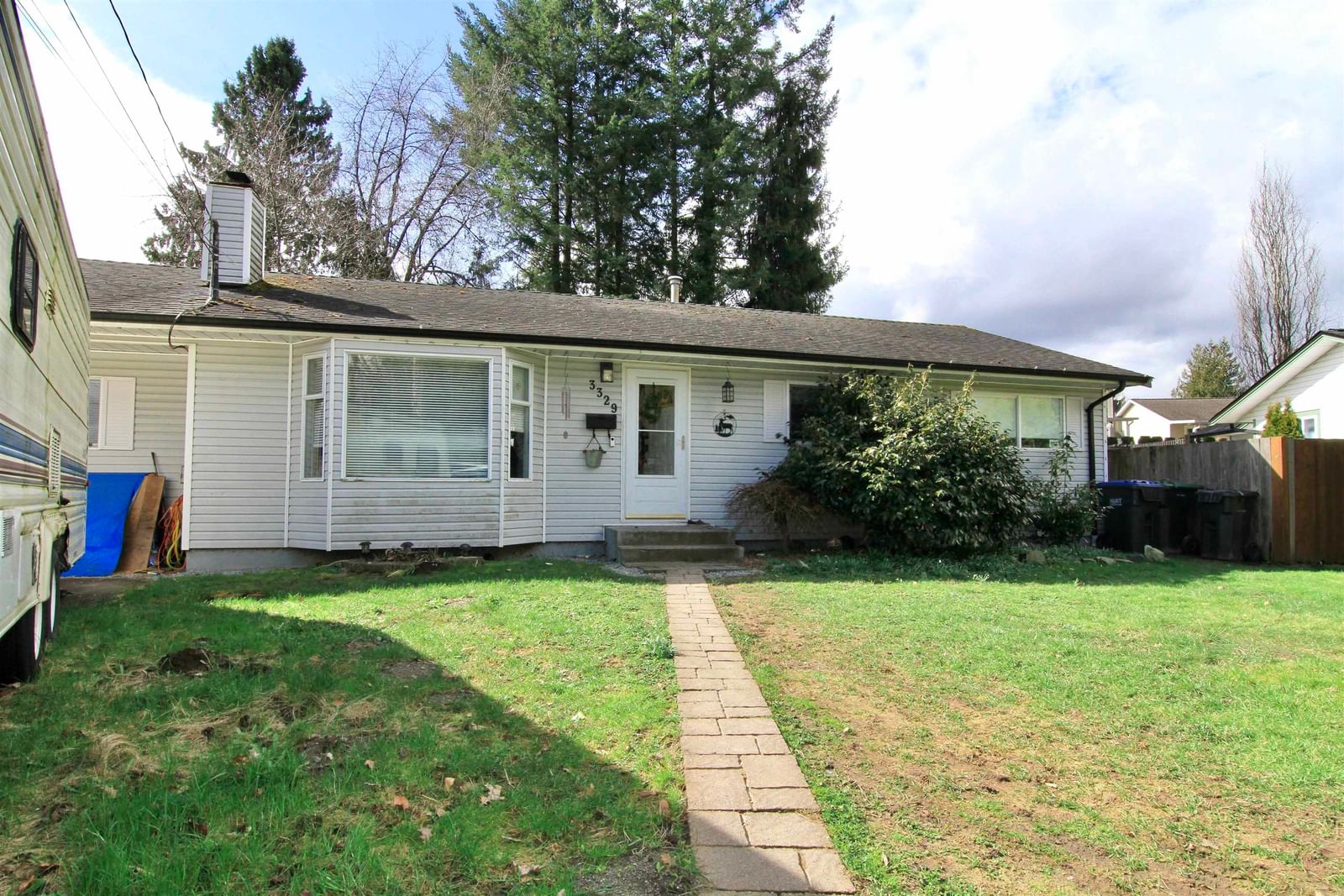 Listing Image 18