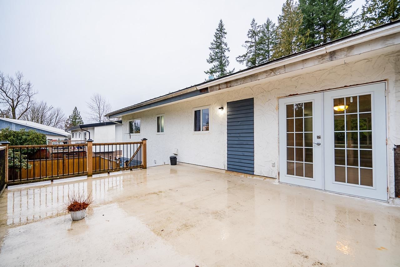 Listing Image 18