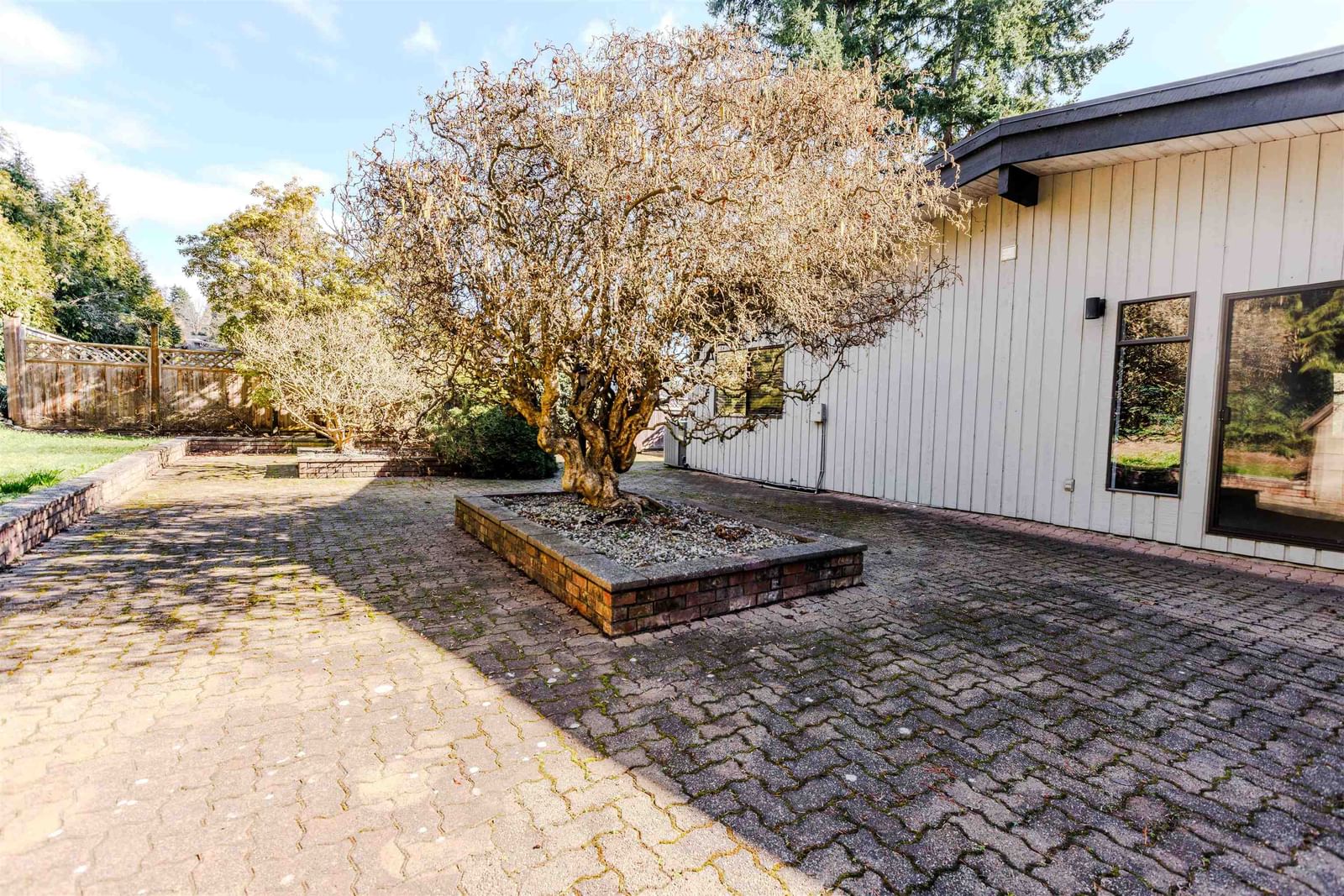 Listing Image 30