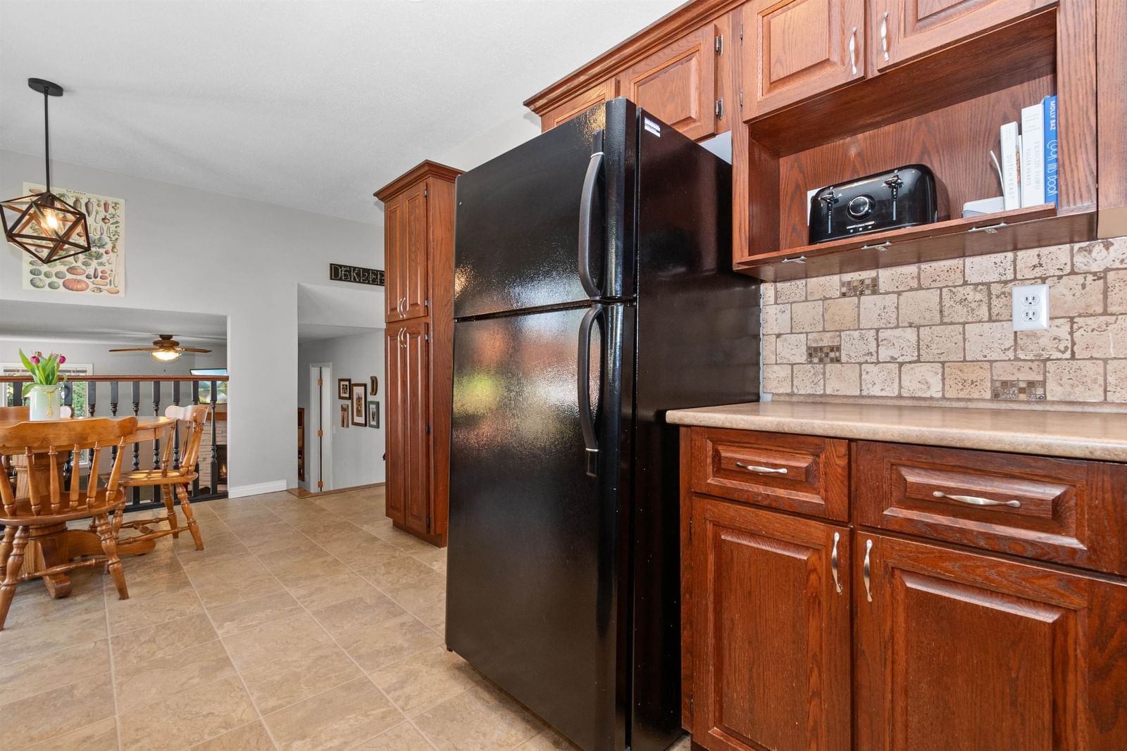 Listing Image 13