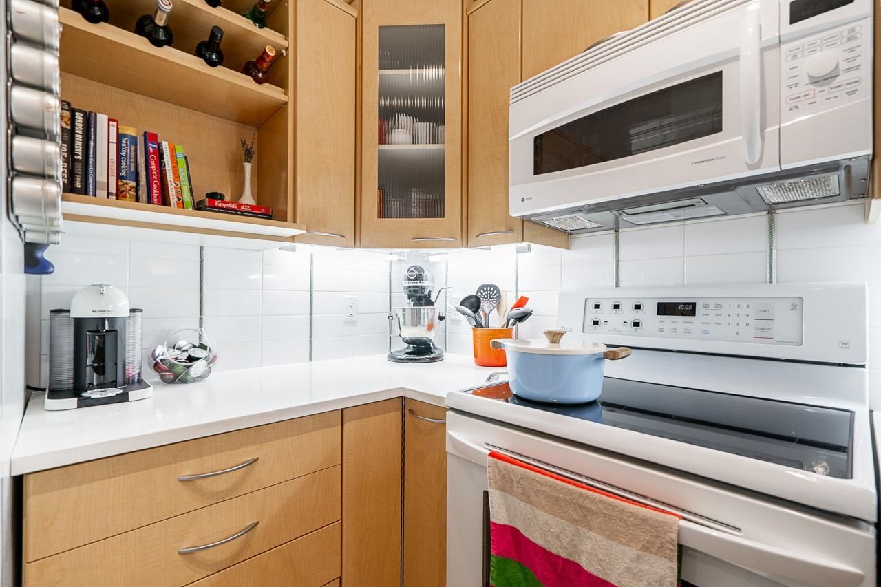 Listing Image 13