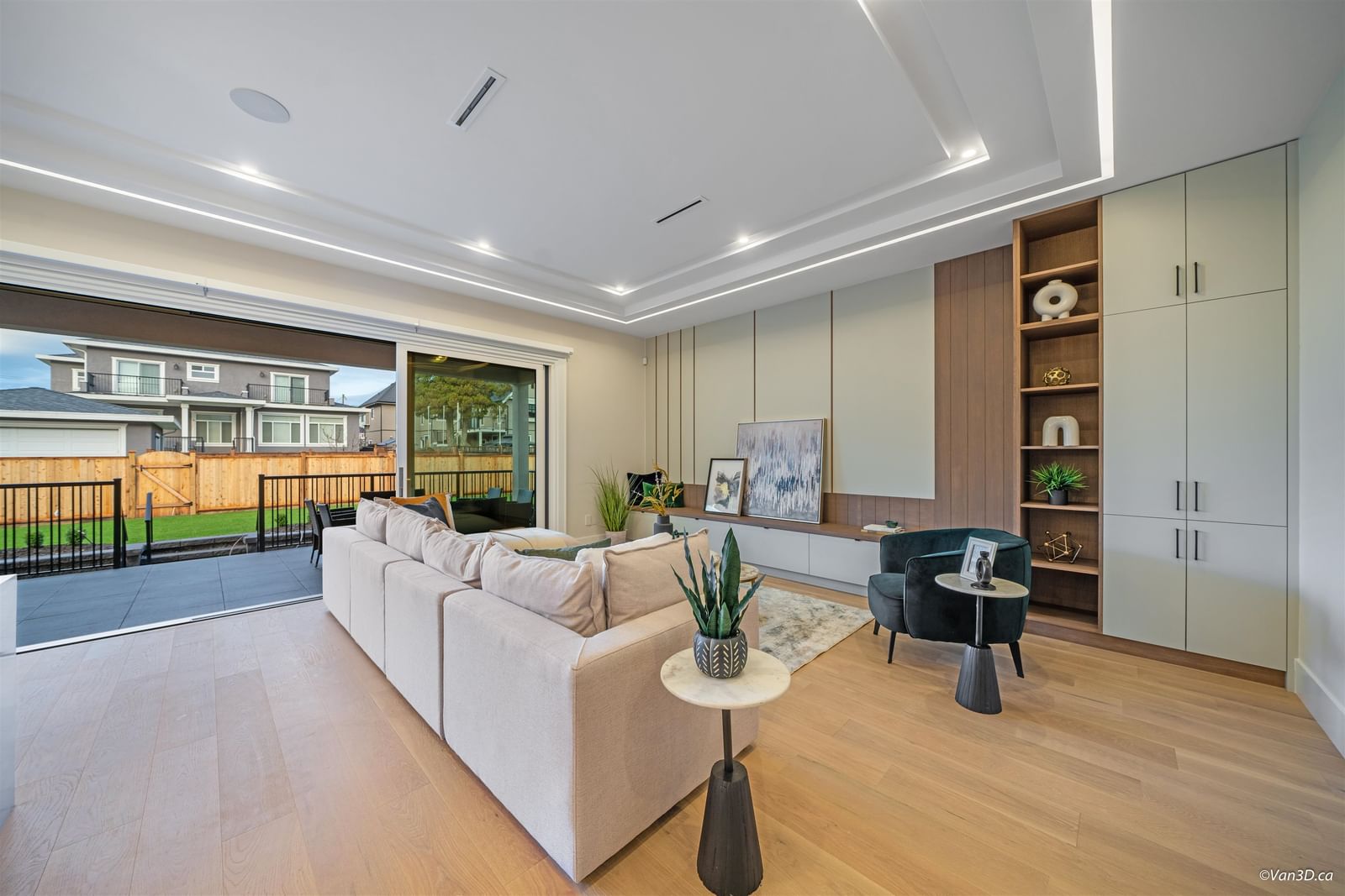 Listing Image 10