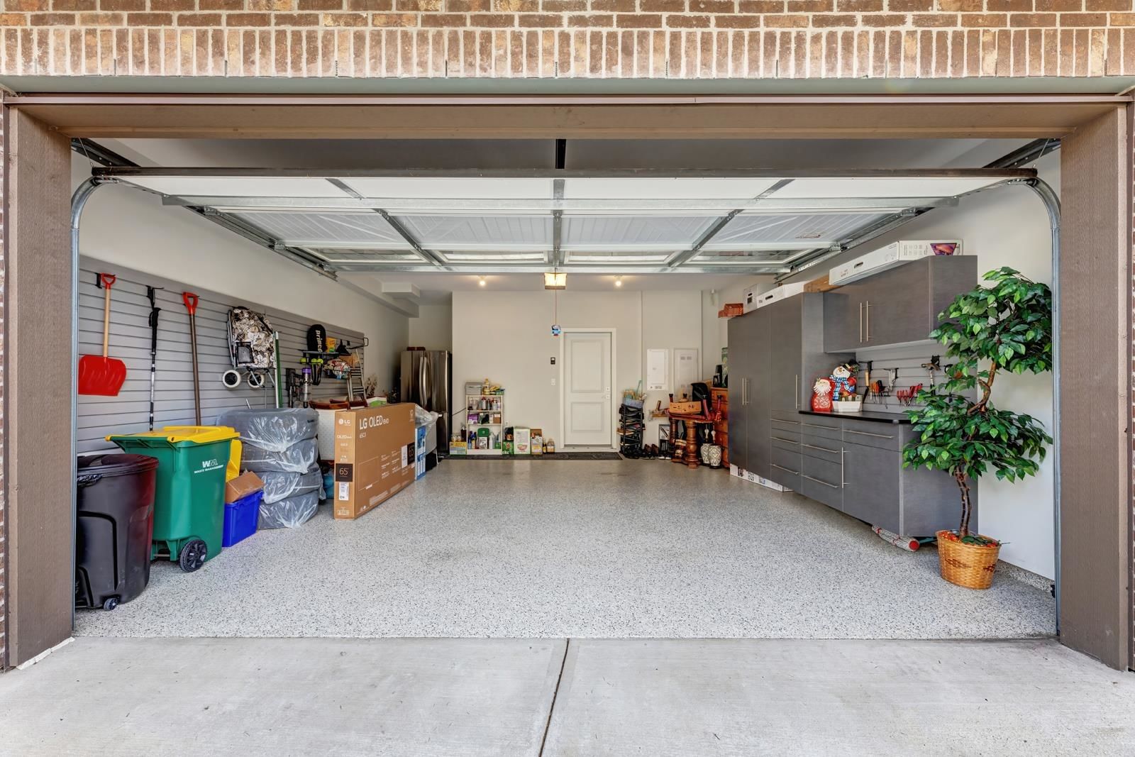 Listing Image 35