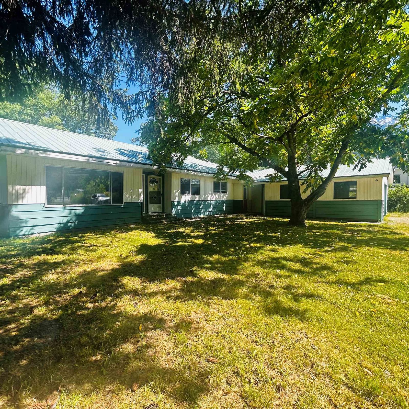 Listing Image 1
