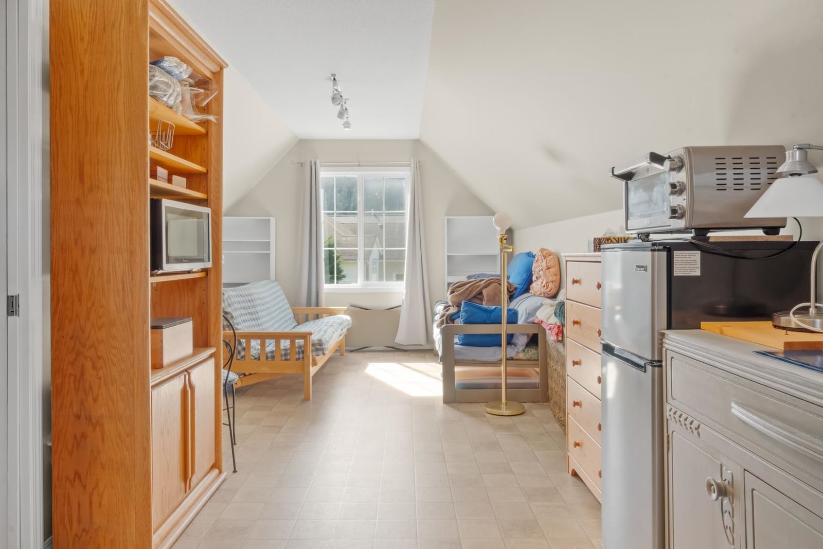 Listing Image 21