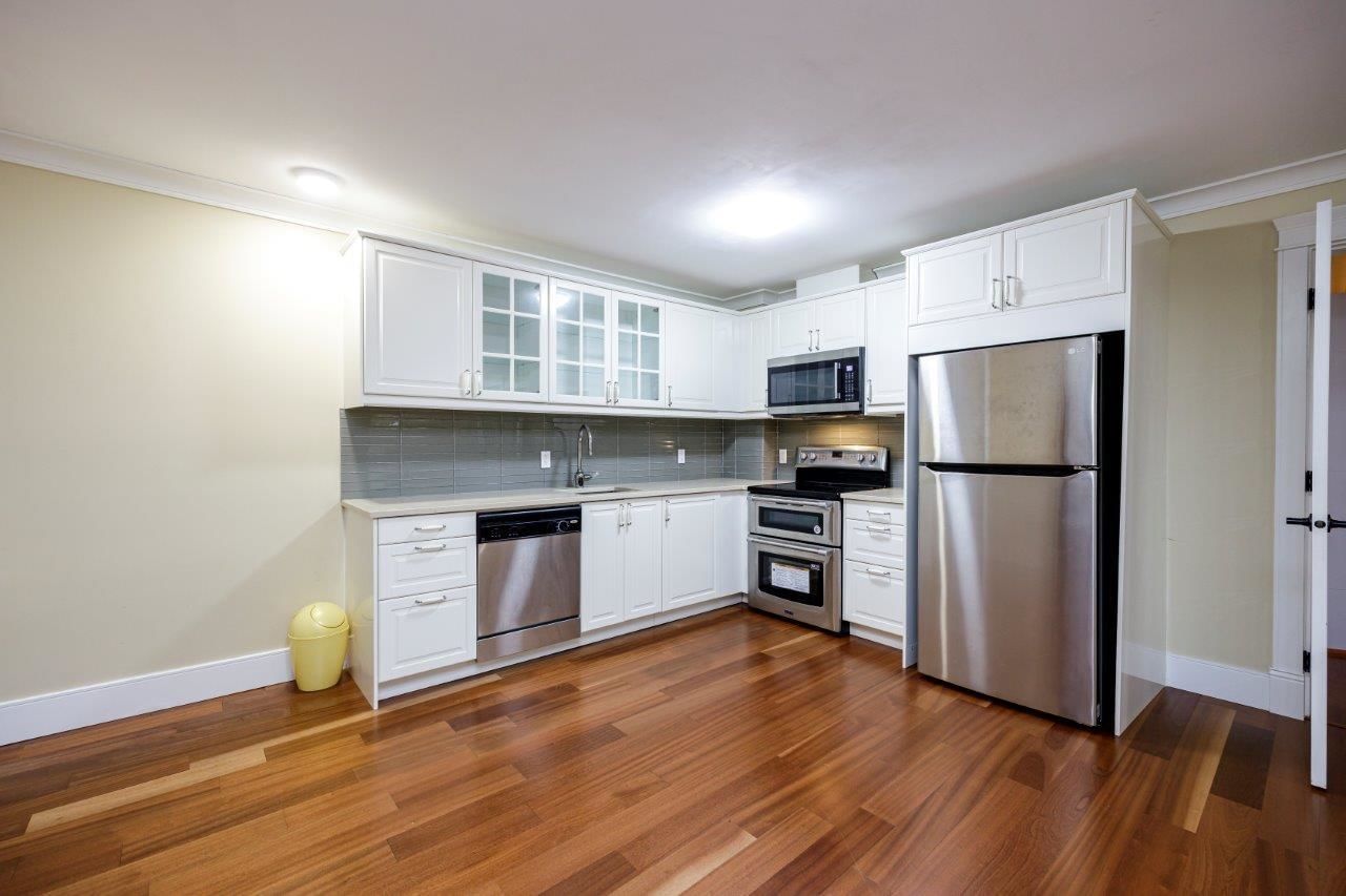 Listing Image 21