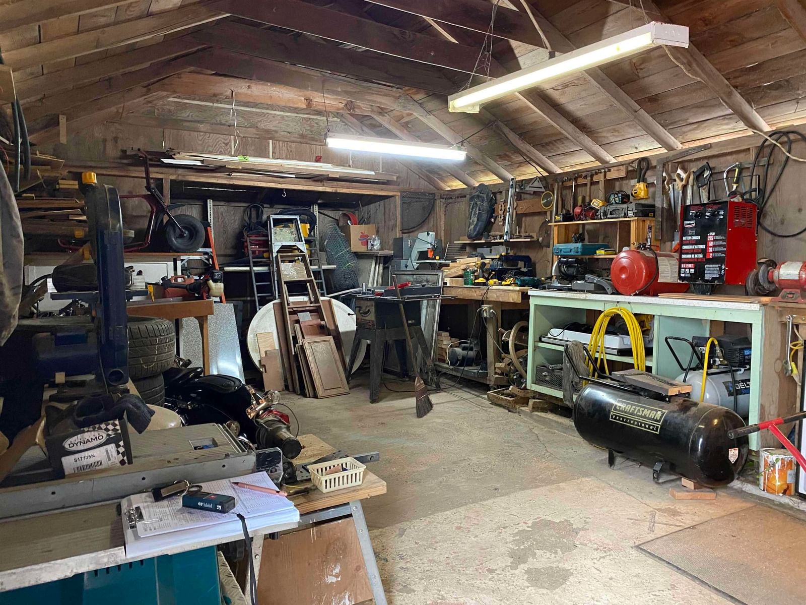 Listing Image 10