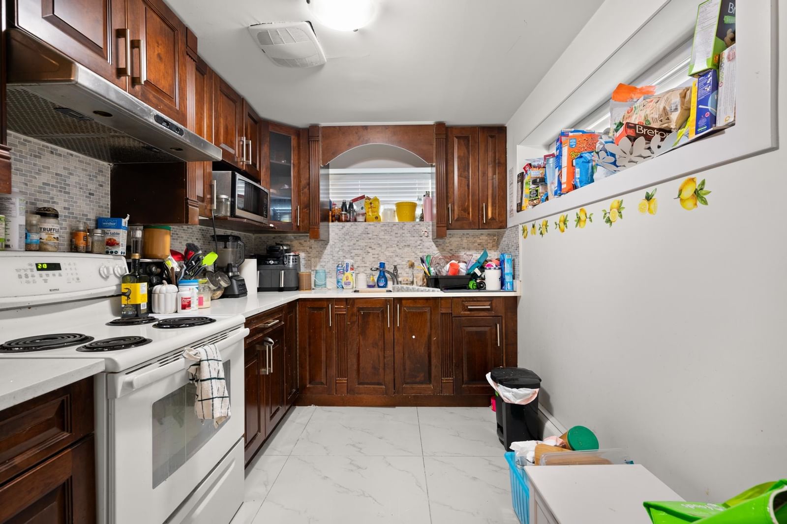 Listing Image 24