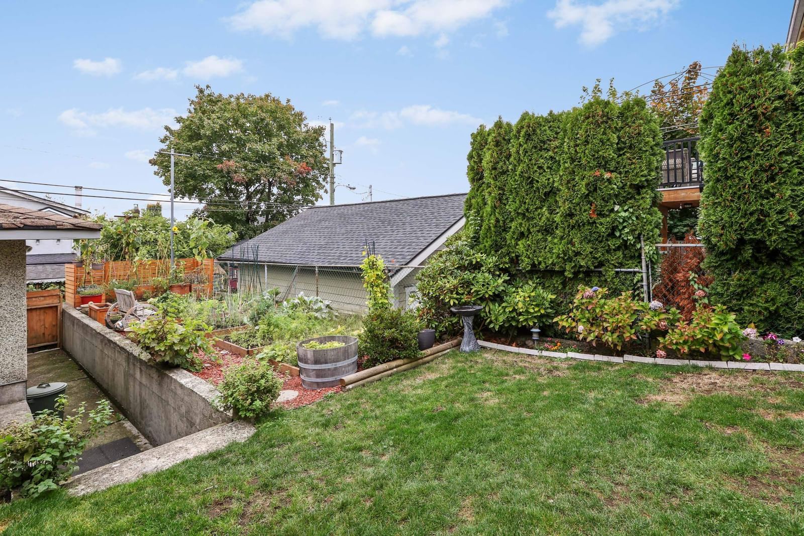 Listing Image 32
