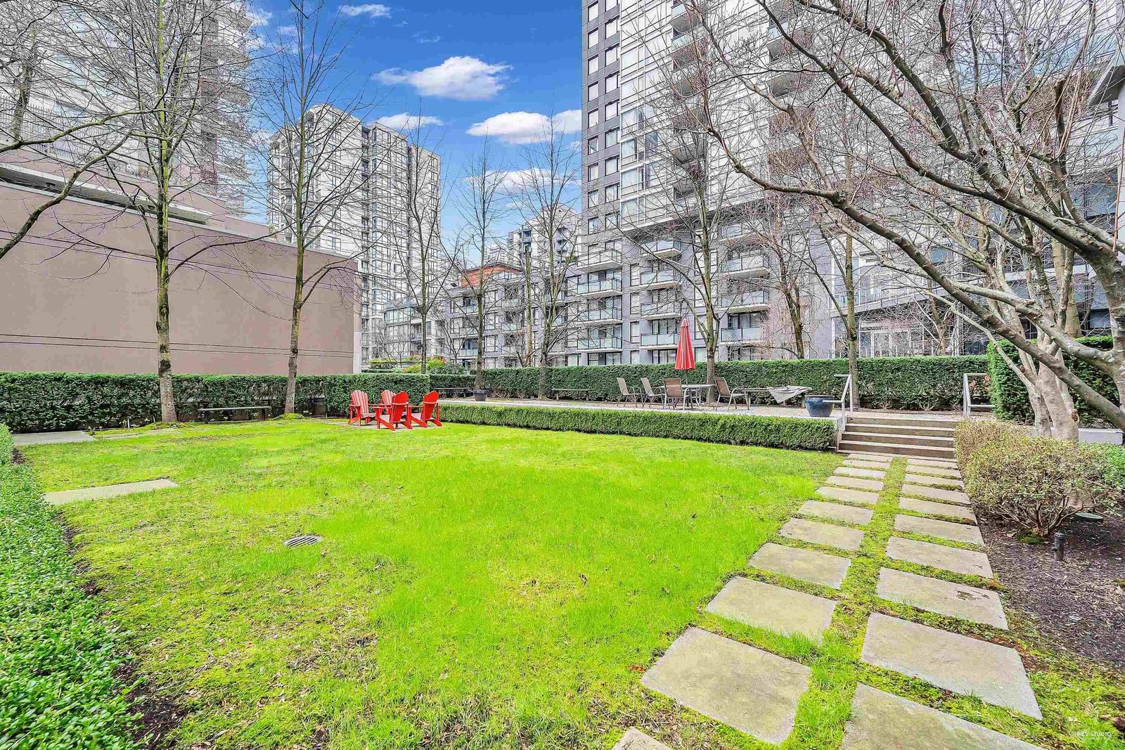 Listing Image 23