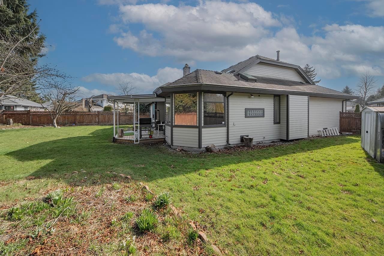 Listing Image 12