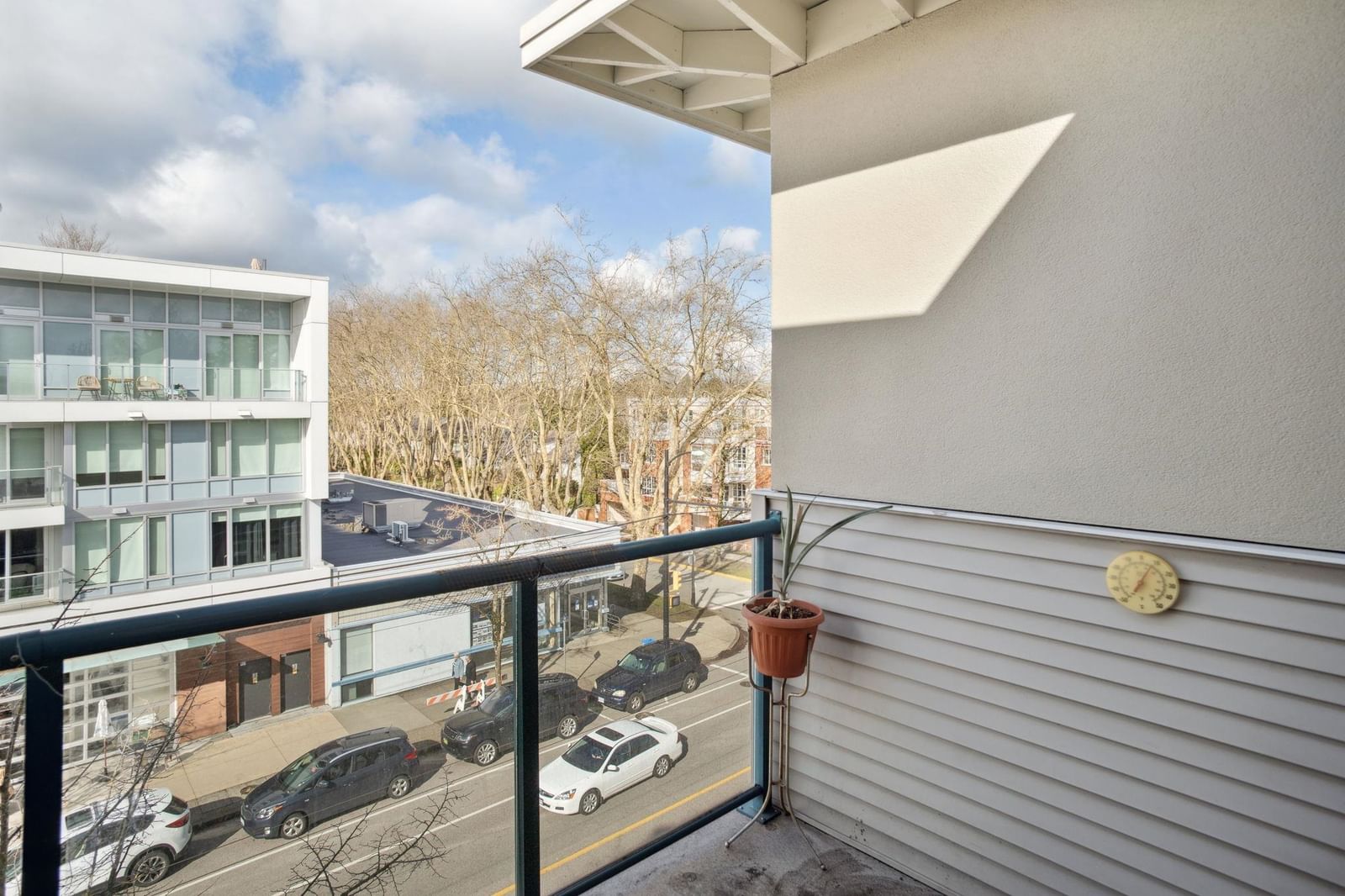 Listing Image 18
