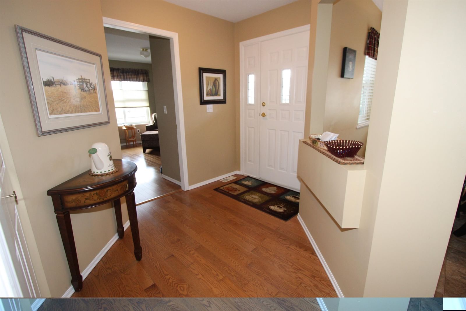 Listing Image 10