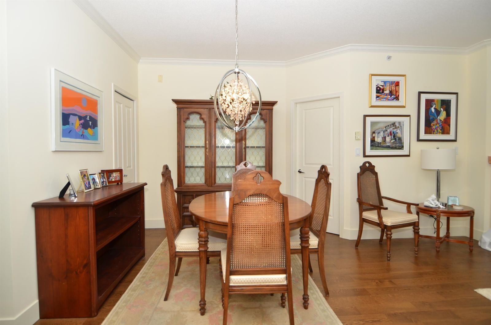 Listing Image 17