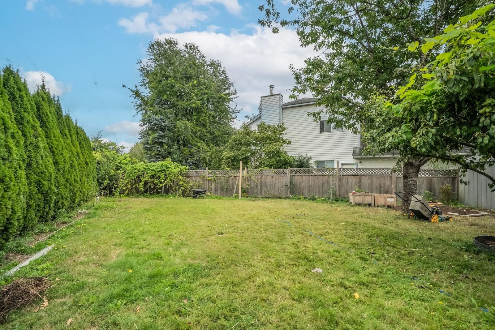 Listing Image 29