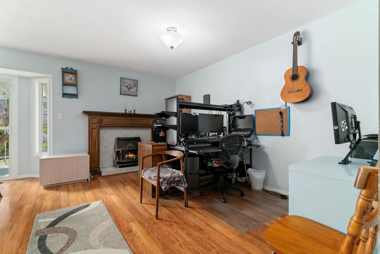 Listing Image 13