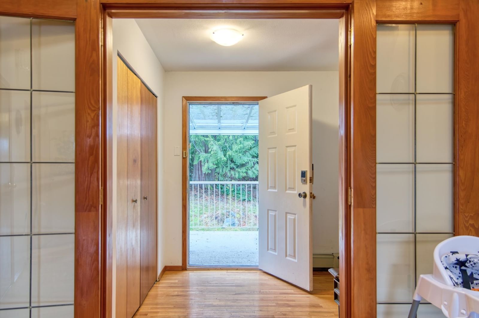 Listing Image 10