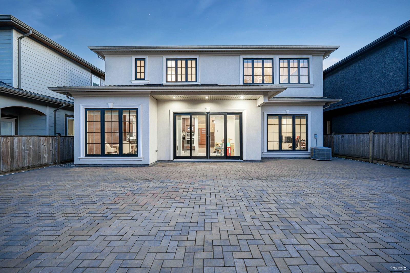 Listing Image 19