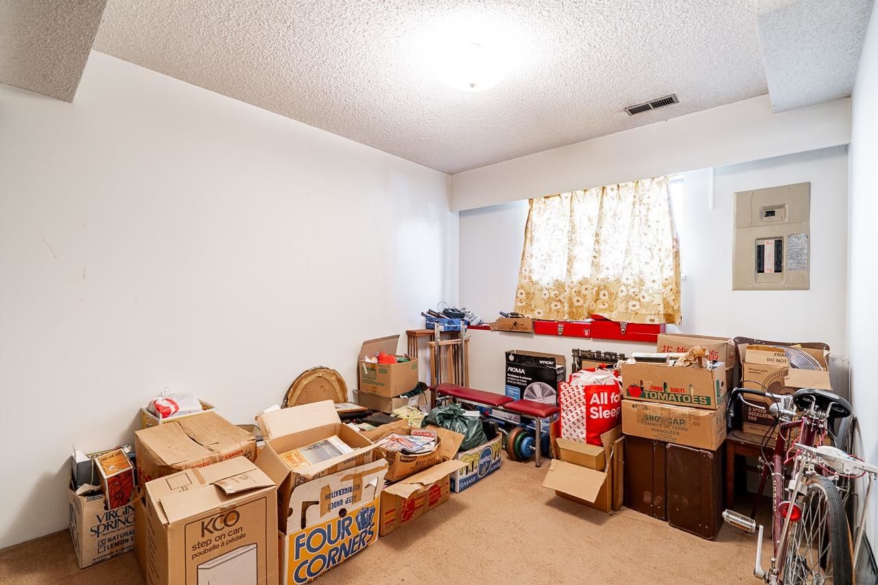 Listing Image 20