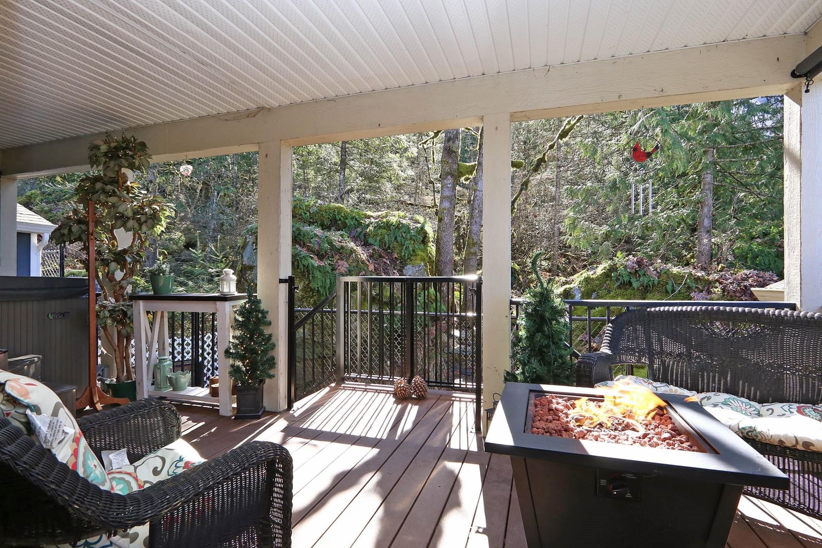 Listing Image 11