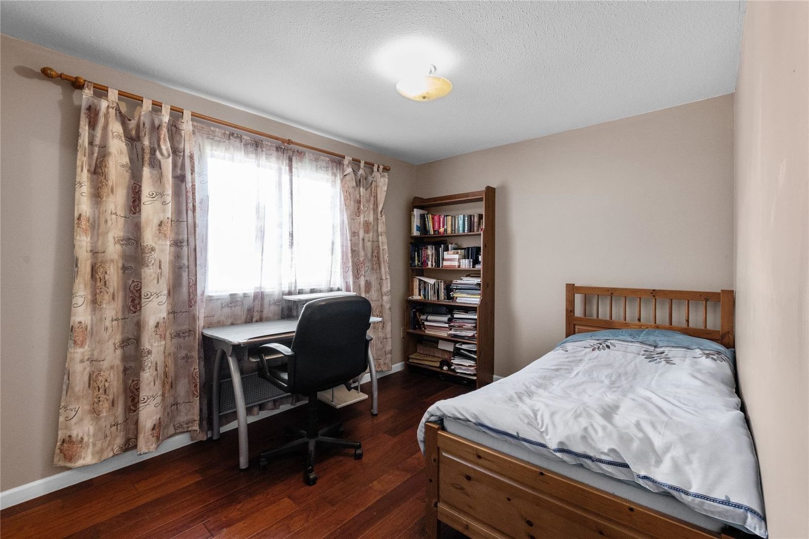 Listing Image 22