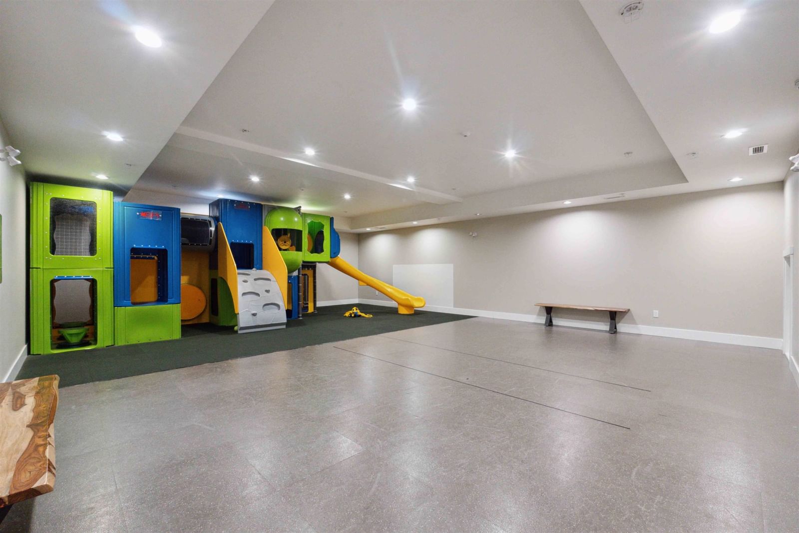 Listing Image 35