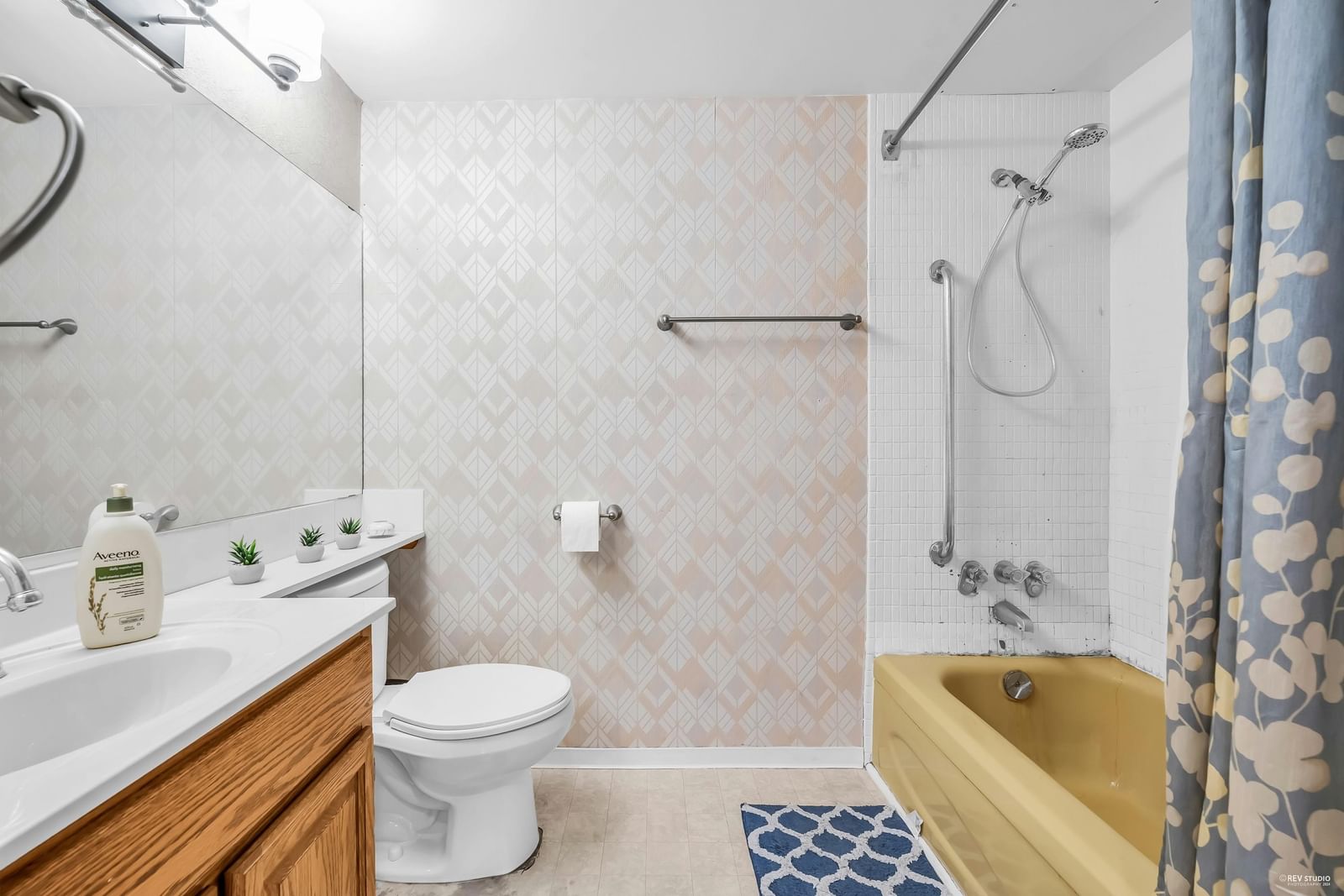 Listing Image 14