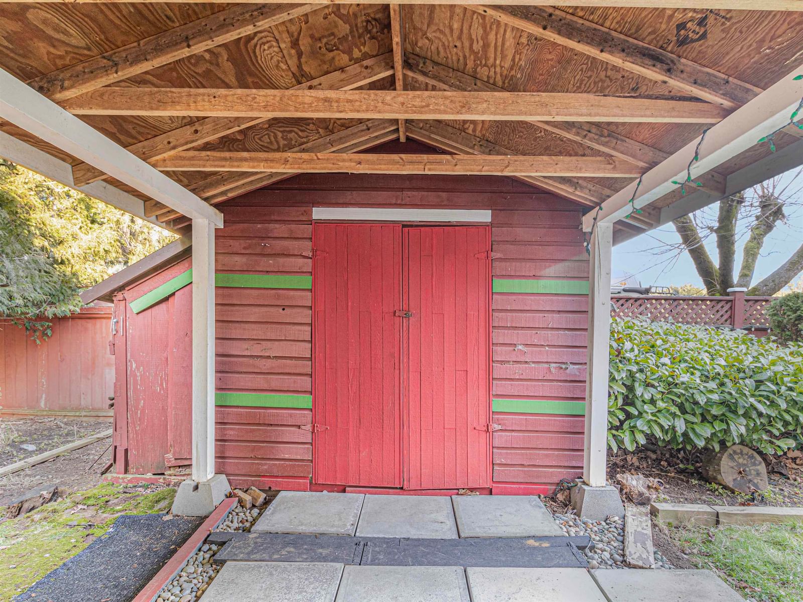 Listing Image 12