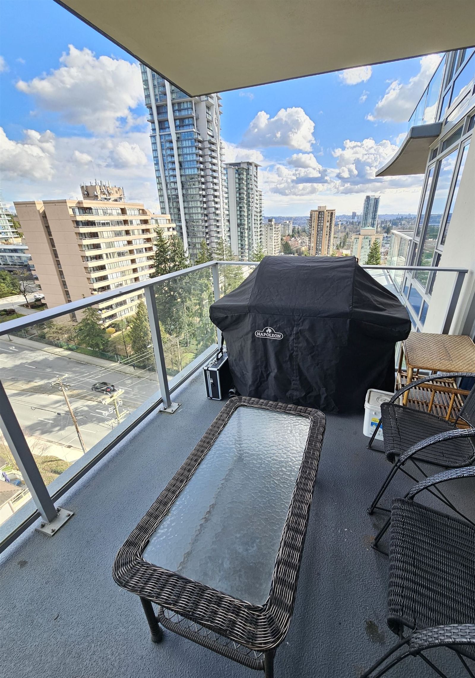 Listing Image 15