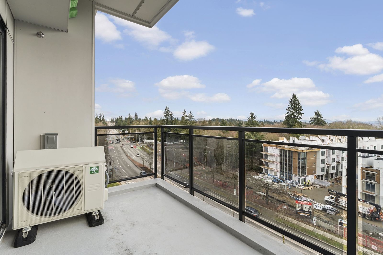 Listing Image 16