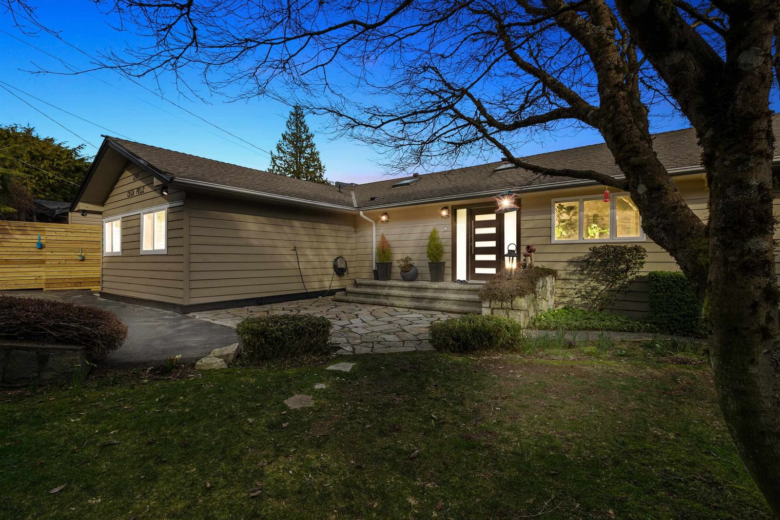 Listing Image 23