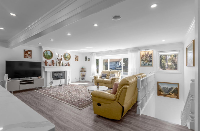 2515 Battistoni Place, Port Coquitlam, V3B 5W1 | Image 2