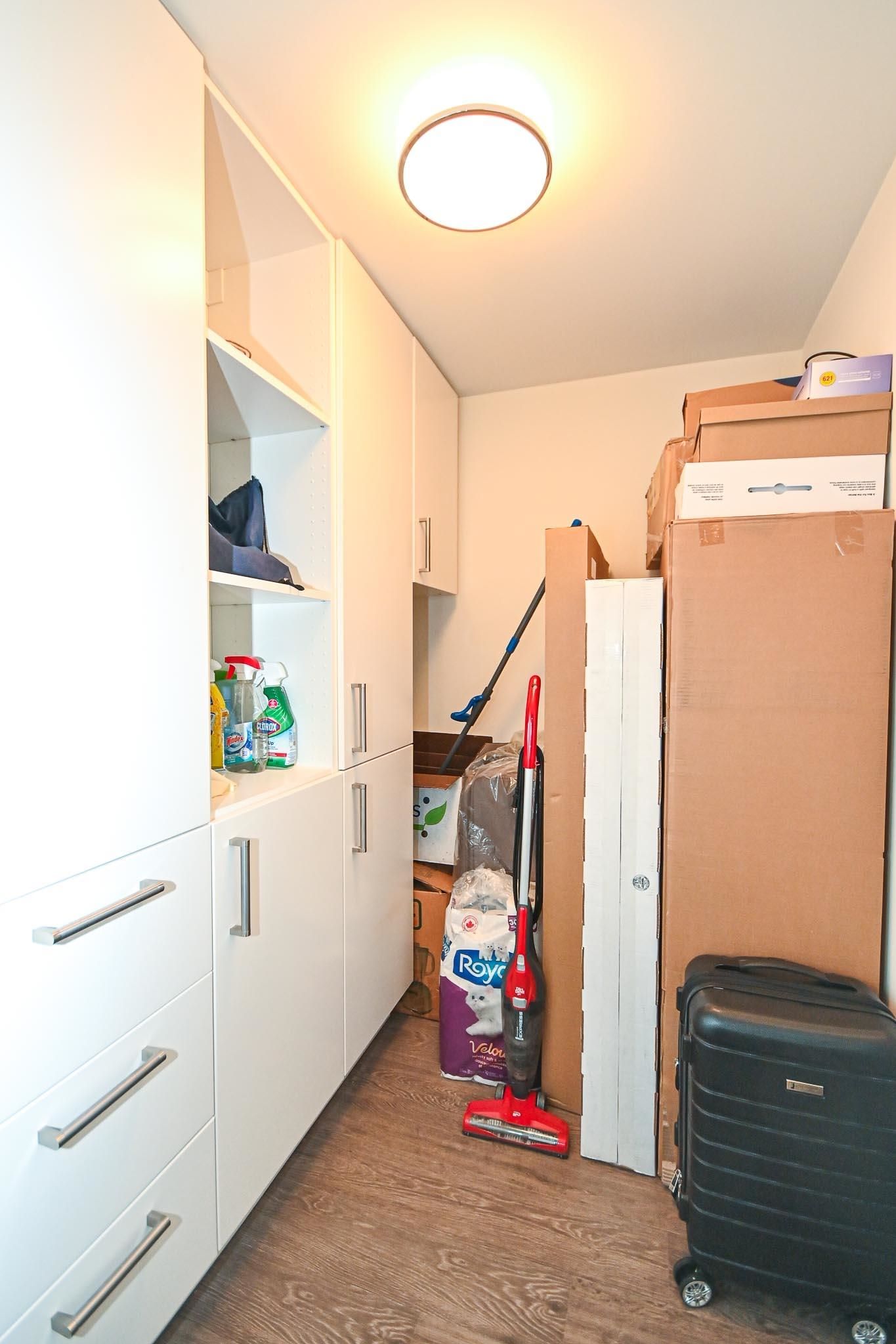 Listing Image 25