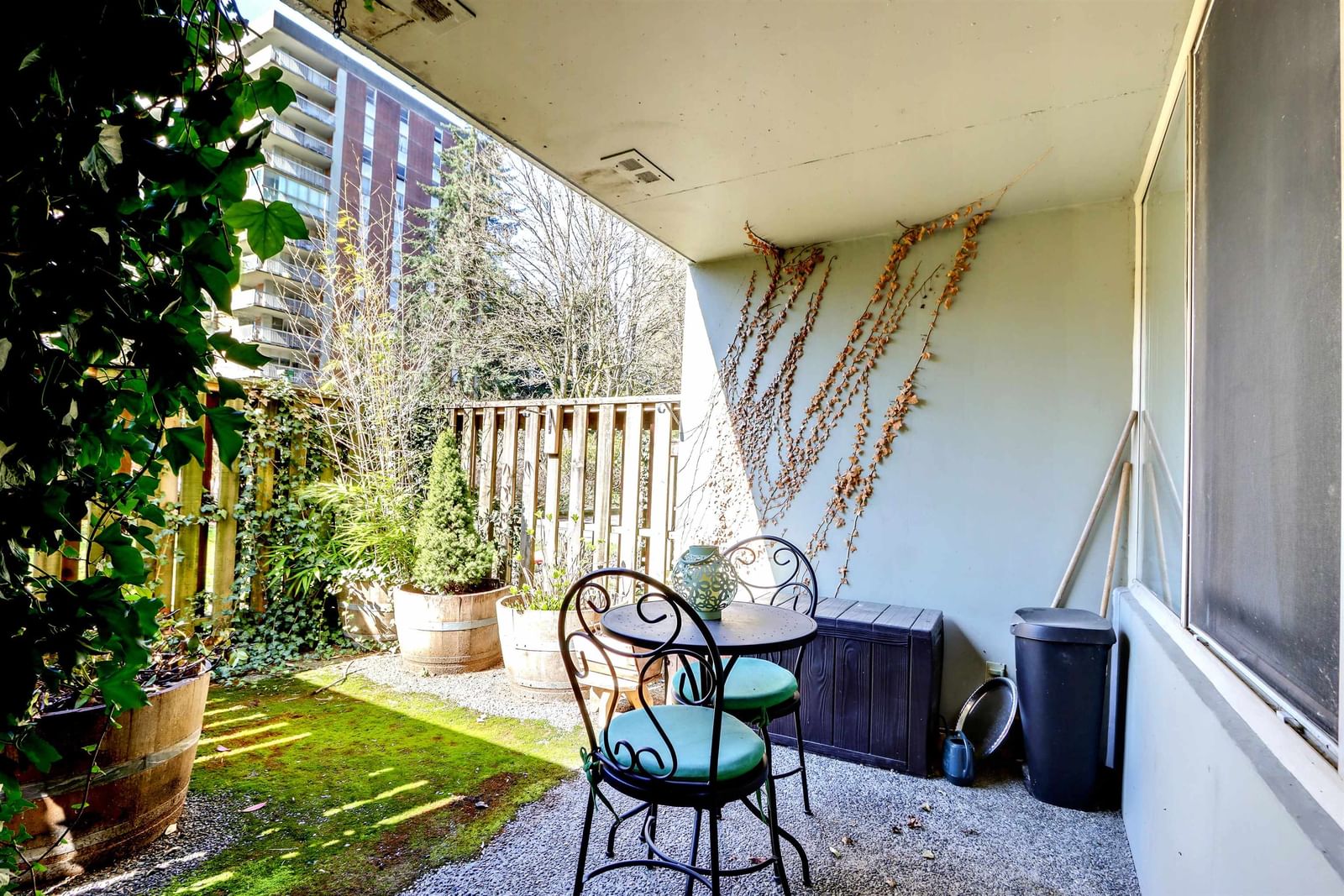 Listing Image 19