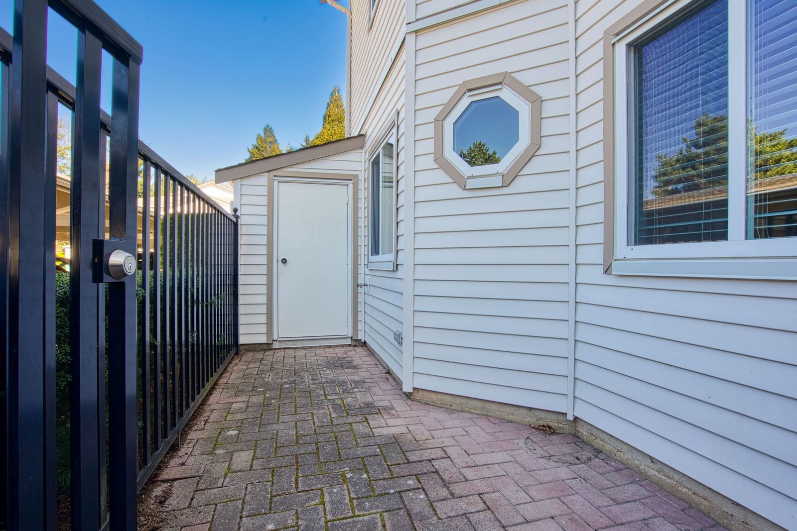 Listing Image 37