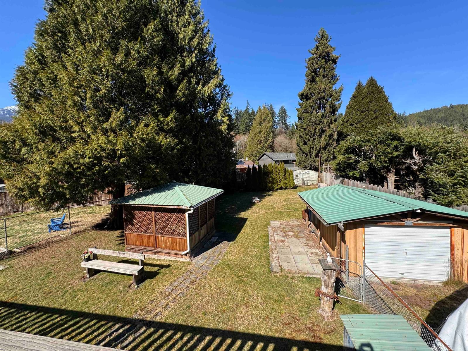 Listing Image 11