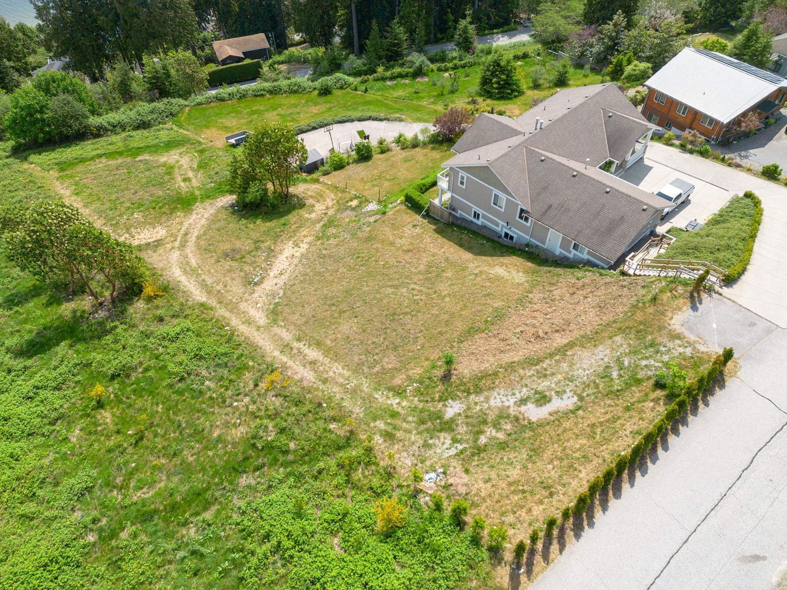 Listing Image 24