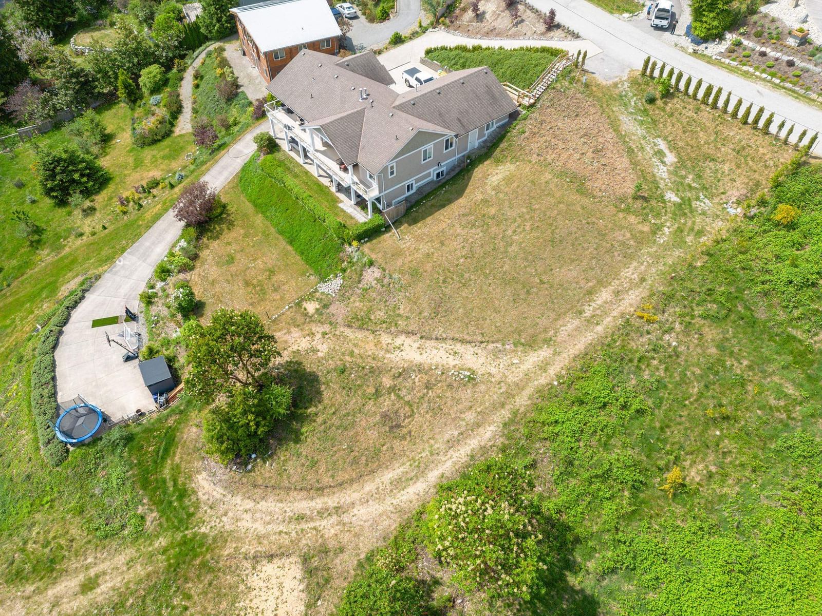 Listing Image 26