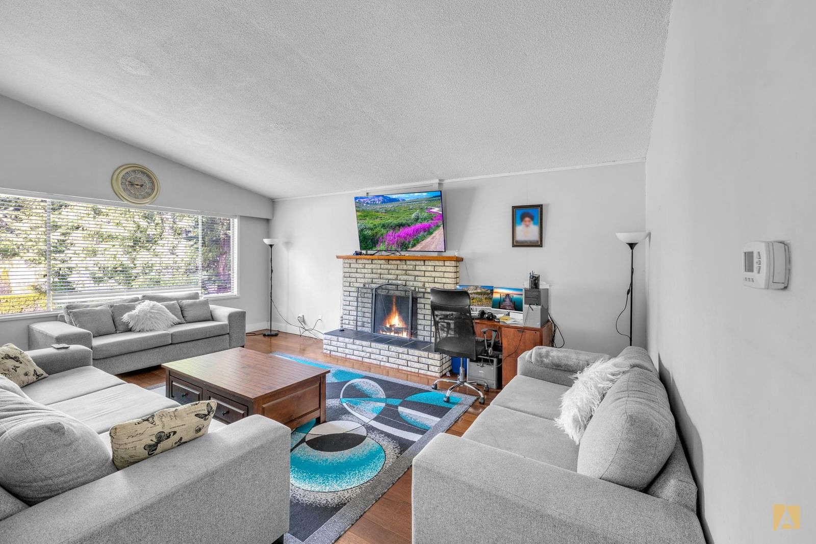 Listing Image 21