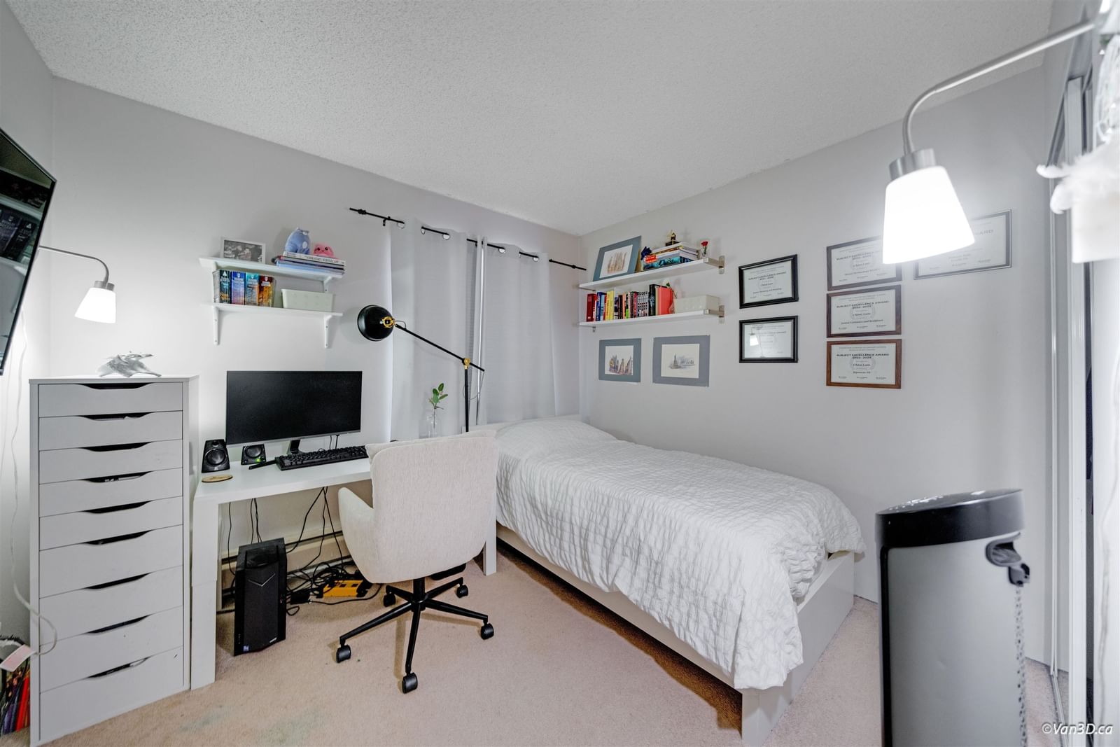 Listing Image 17