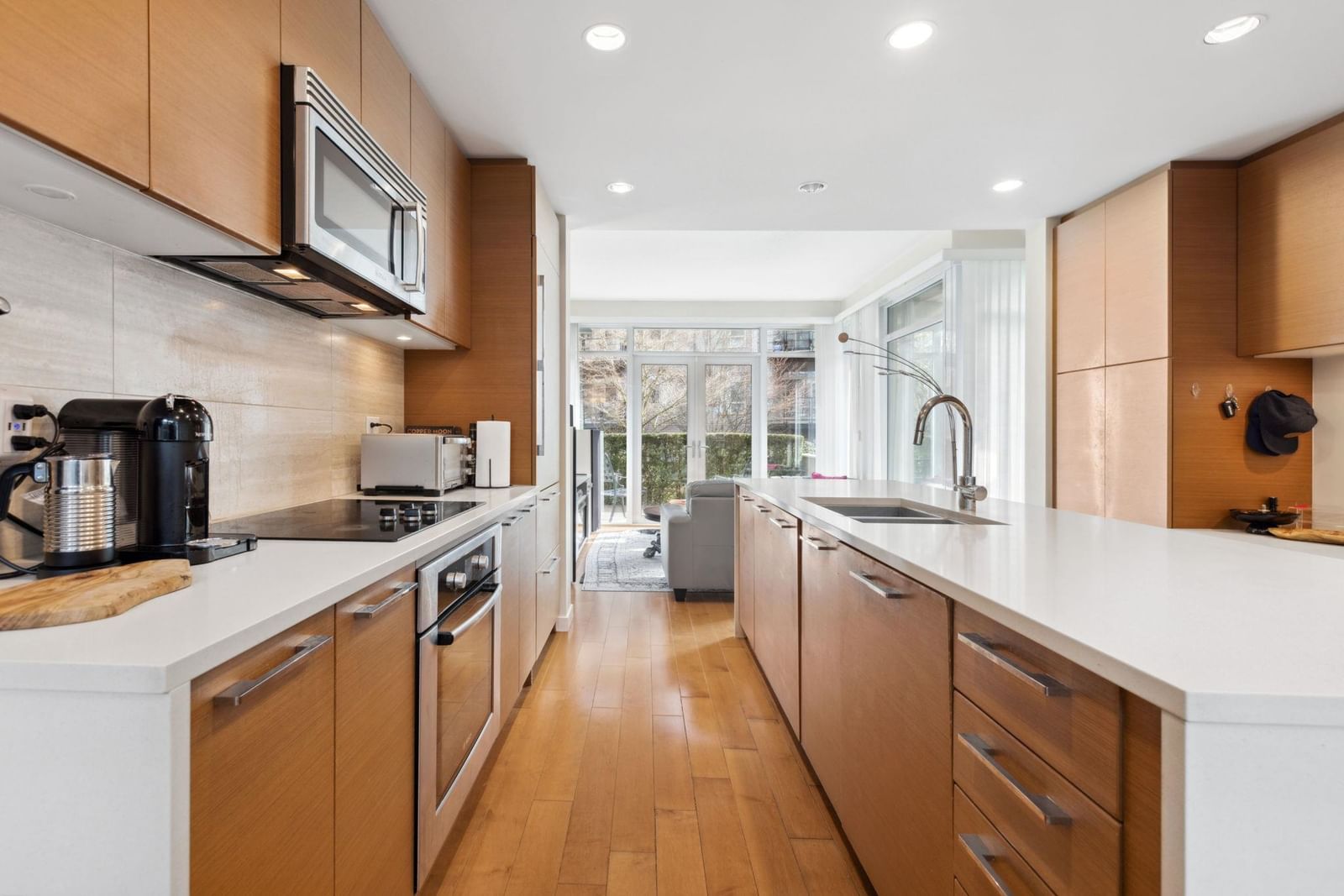 Listing Image 15