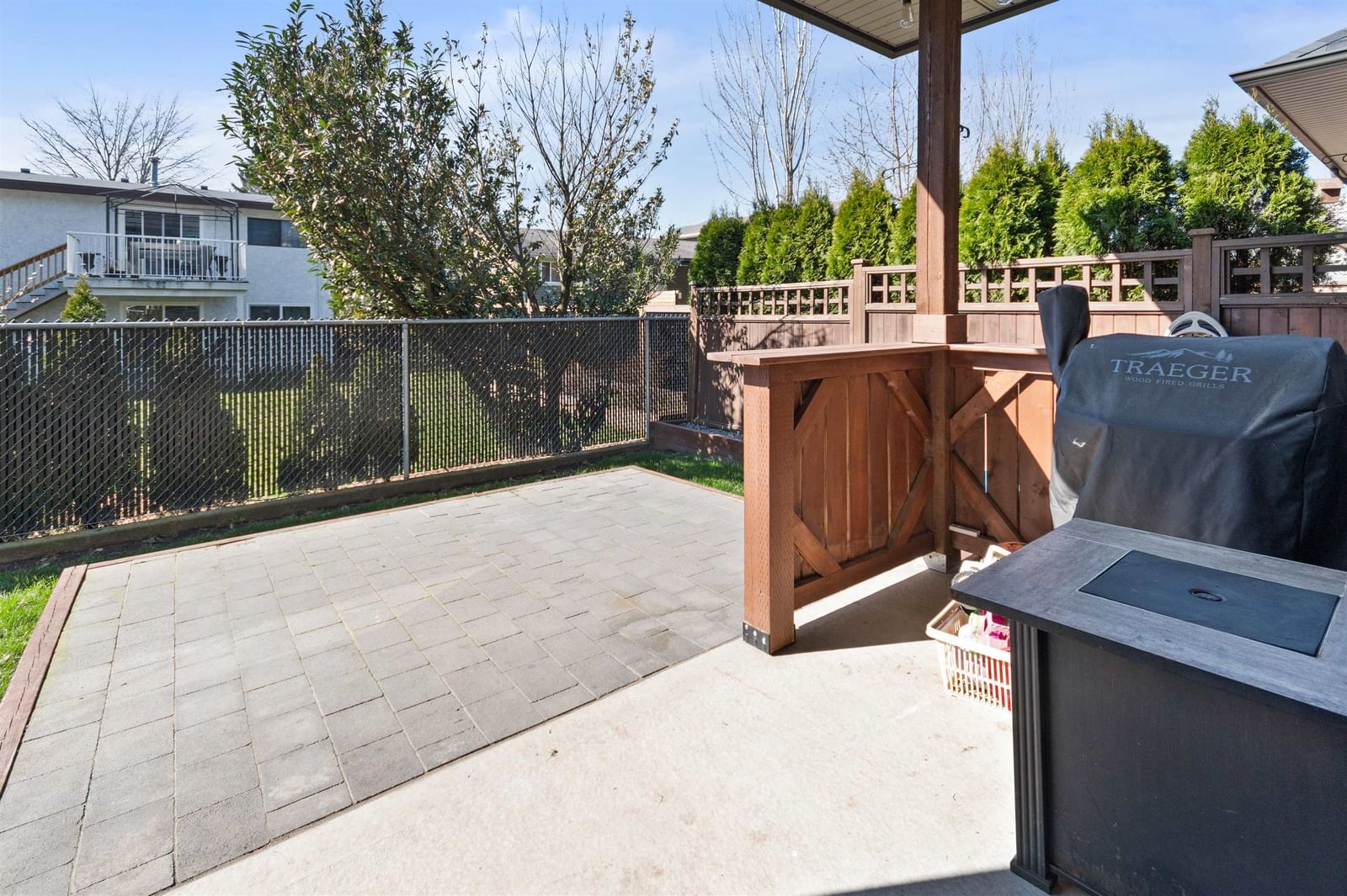 Listing Image 15