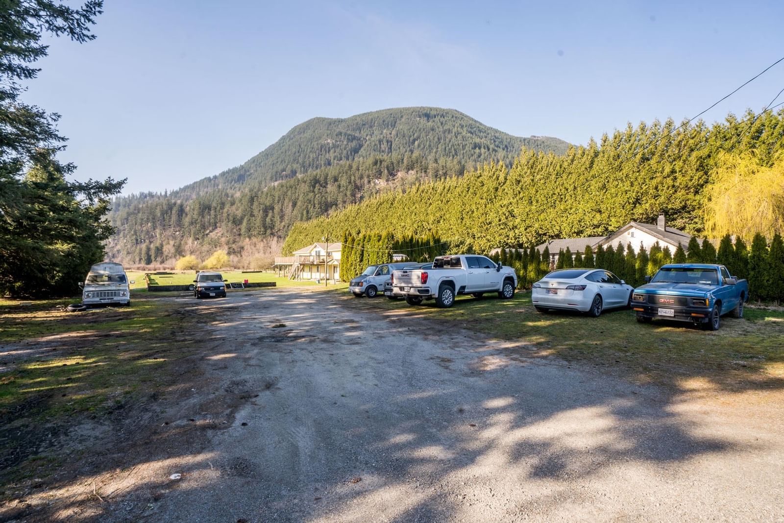 Listing Image 19